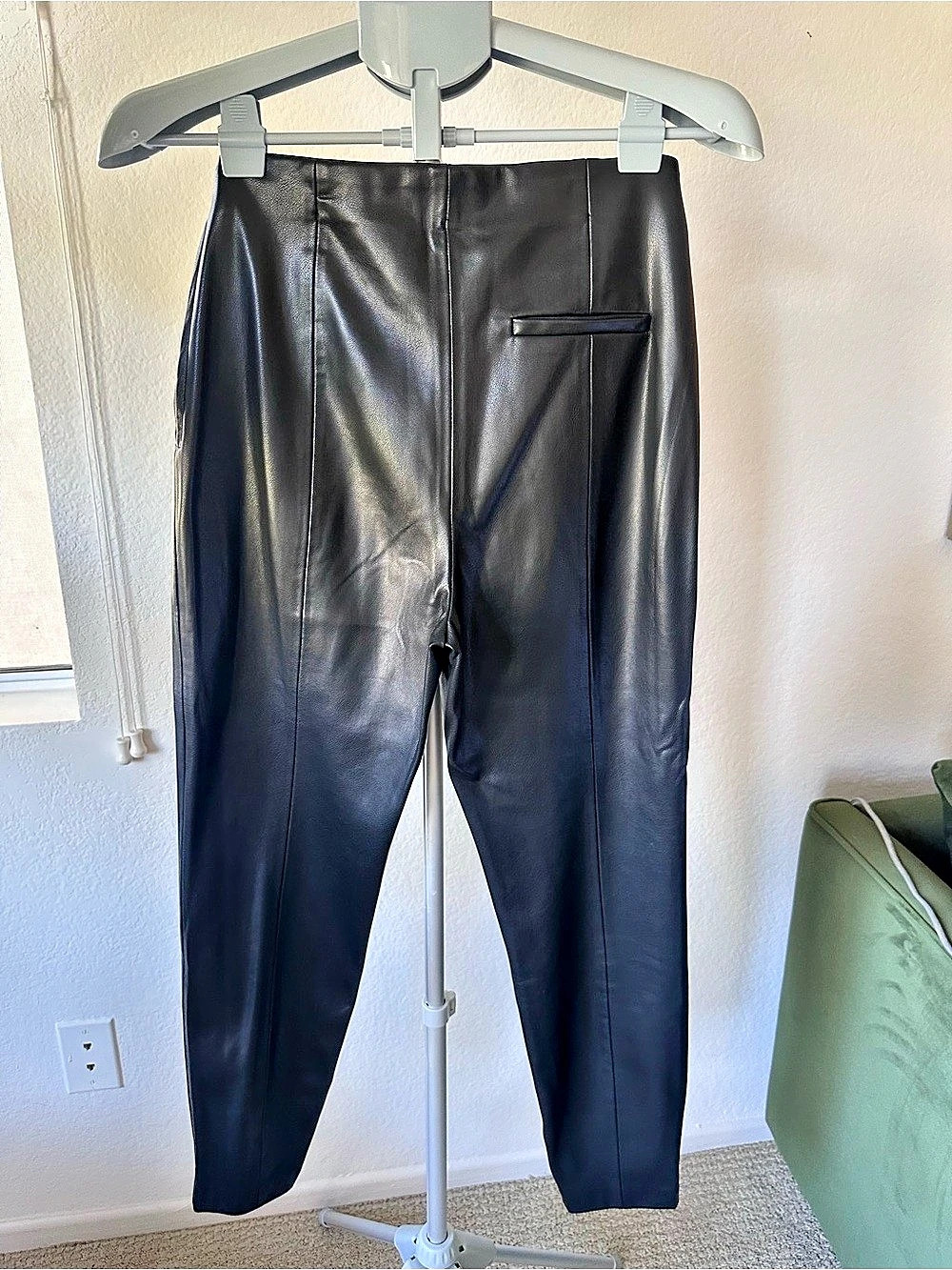 MNG Faux Leather Skinny Pants Black Size Medium Like New